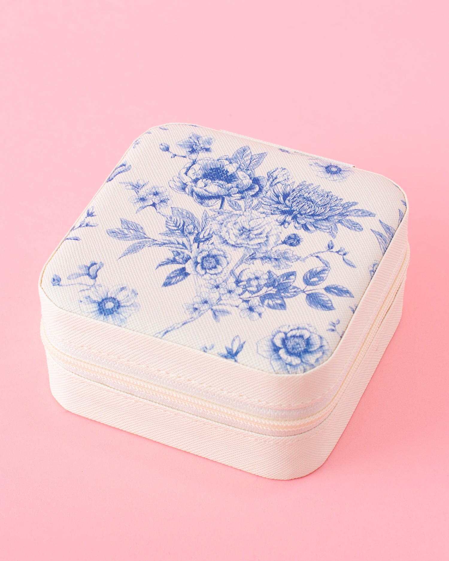 Girly Jewelry Travel Case