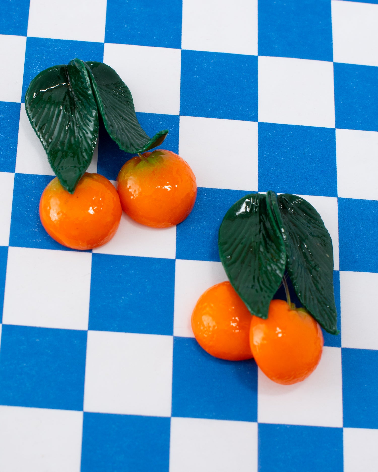 Hanging Oranges Magnet