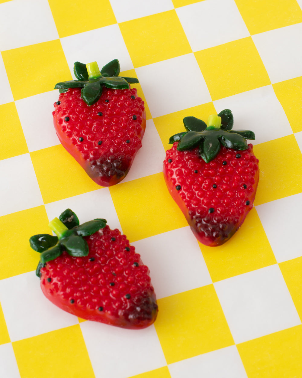 Strawberry Magnet